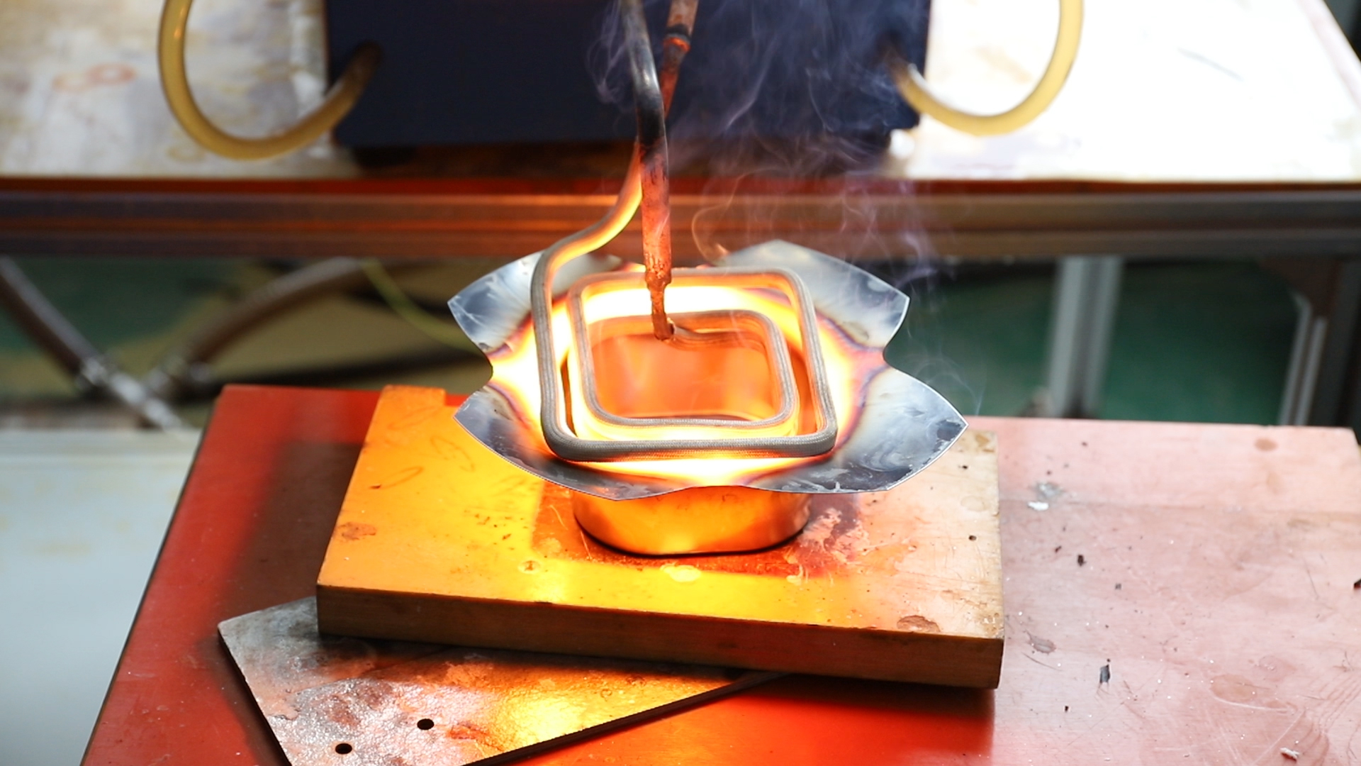 高頻感應加熱機該如何選擇？二手的便宜嗎？