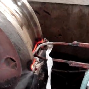 淺析感應(yīng)加熱機(jī)對(duì)大型鑄件的熱處理工藝